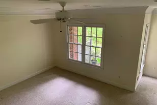 22 Alexander St, Alexandria, VA 22314 - Photo 20
