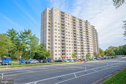 2500 N Van Dorn Street #1518, Alexandria, VA 22302 - Photo 2