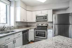 1203 Michigan Ct, Alexandria, VA 22314 - Photo 4