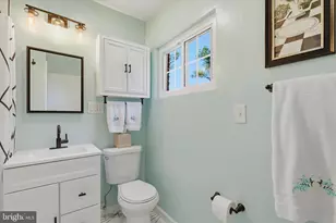 3454 Martha Custis Dr, Alexandria, VA 22302 - Photo 24