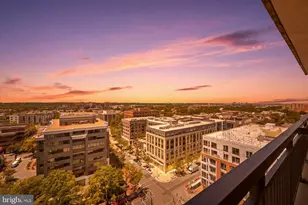801 N Pitt St, Alexandria, VA 22314 - Photo 32