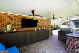 211 E Uhler Ave, Alexandria, VA 22301 - Photo 36