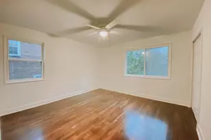 44 E Rosemont Ave, Alexandria, VA 22301 - Photo 12