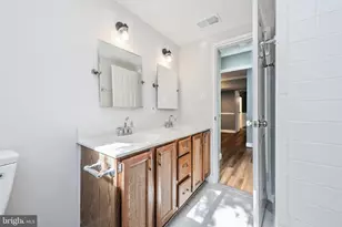 2700 Dartmouth Rd, Alexandria, VA 22314 - Photo 22