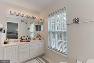 721 Massey Ln, Alexandria, VA 22314 - Photo 26