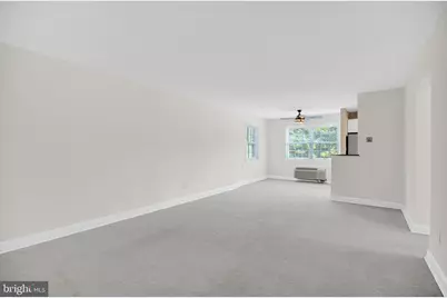 1700 W Abingdon Drive #203, Alexandria, VA 22314 - Photo 2