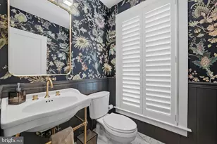 223 Montgomery, Alexandria, VA 22314 - Photo 14
