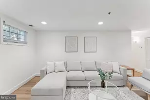 610 Bashford Ln, Alexandria, VA 22314 - Photo 12