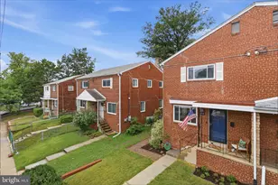 48 W Taylor Run Pkwy, Alexandria, VA 22314 - Photo 4