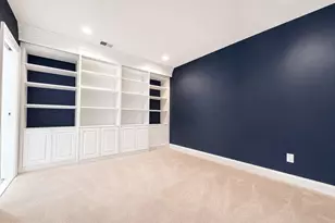 1824 Potomac Greens Dr, Alexandria, VA 22314 - Photo 4