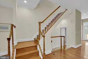 1818 Potomac Greens Dr, Alexandria, VA 22314 - Photo 38