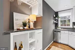 109 King Henry Ct, Alexandria, VA 22314 - Photo 14