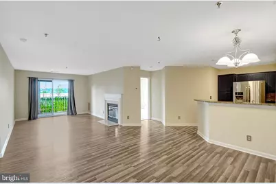 1100 Quaker Hill Drive #307, Alexandria, VA 22314 - Photo 4