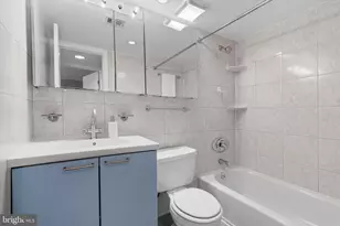 2 Canterbury Square, Alexandria, VA 22304 - Photo 24