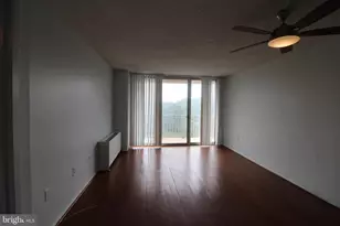 1225 Martha Custis Dr, Alexandria, VA 22302 - Photo 6