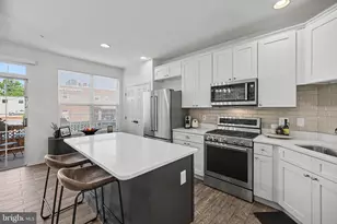 109 Martin Ln, Alexandria, VA 22304 - Photo 26