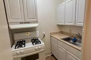 818 Prince St, Alexandria, VA 22314 - Photo 4