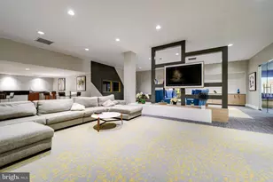 4 S Van Dorn, Alexandria, VA 22304 - Photo 8