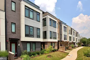 2815 Eisenhower Ave, Alexandria, VA 22314 - Photo 1