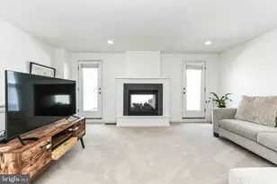 915 Parker Gray School Way, Alexandria, VA 22314 - Photo 32
