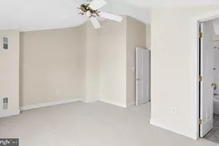 400 N West St, Alexandria, VA 22314 - Photo 18