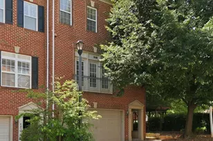 401 Stanton Pl, Alexandria, VA 22304 - Photo 1