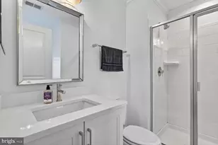 619 E Custis Ave, Alexandria, VA 22301 - Photo 20