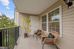 3311 Wyndham Cir, Alexandria, VA 22302 - Photo 20