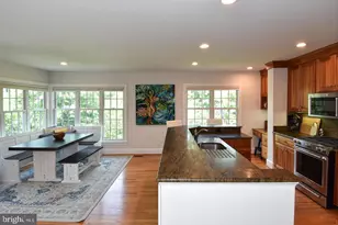 710 W View Terrace, Alexandria, VA 22301 - Photo 16
