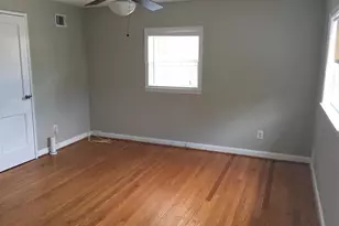21 E Myrtle St, Alexandria, VA 22301 - Photo 12