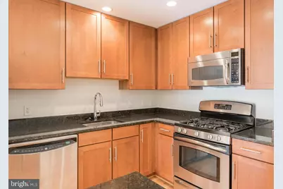 525 N Fayette #420, Alexandria, VA 22314 - Photo 6