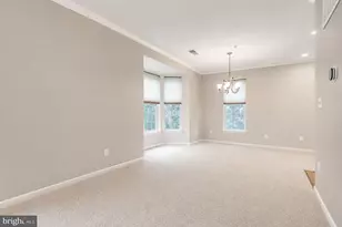 5098 English Terrace, Alexandria, VA 22304 - Photo 10