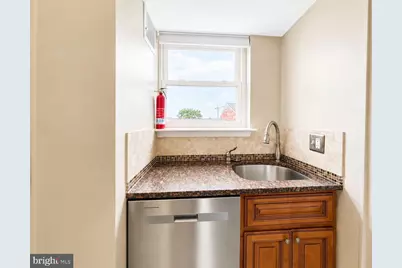 430 N Armistead Street #303, Alexandria, VA 22312 - Photo 10