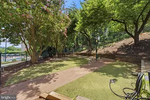 5500 Holmes Run Pkwy, Alexandria, VA 22304 - Photo 42