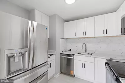 6151 Edsall Road #A, Alexandria, VA 22304 - Photo 4