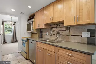1306 Commonwealth Ave, Alexandria, VA 22301 - Photo 8