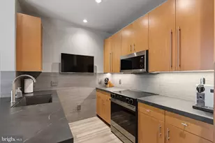 520 John Carlyle St, Alexandria, VA 22314 - Photo 12