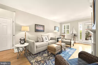 1115 N Pitt Street #2B, Alexandria, VA 22314 - Photo 1