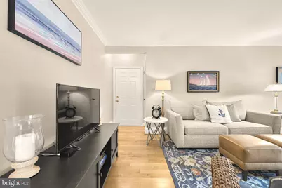 1115 N Pitt Street #2B, Alexandria, VA 22314 - Photo 6