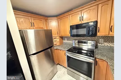 6300 Stevenson Avenue #1113, Alexandria, VA 22304 - Photo 4