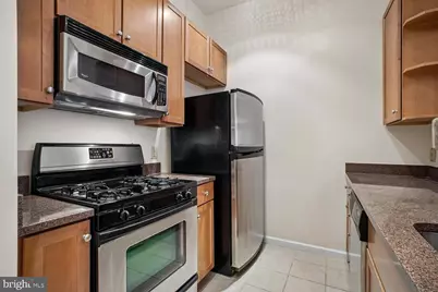 309 Holland #327, Alexandria, VA 22314 - Photo 6