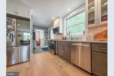 302 E Custis Avenue #A, Alexandria, VA 22301 - Photo 8