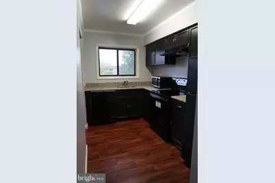 3240 S 28th Street #302, Alexandria, VA 22302 - Photo 8