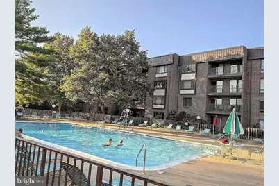 104 Roberts Ln #100, Alexandria, VA 22314 - Photo 24
