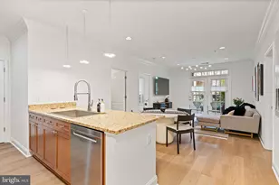 1115 Cameron, Alexandria, VA 22314 - Photo 6