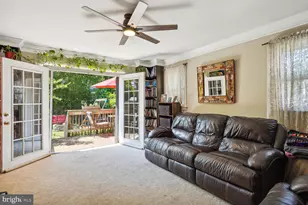 327 Ashby St, Alexandria, VA 22305 - Photo 4