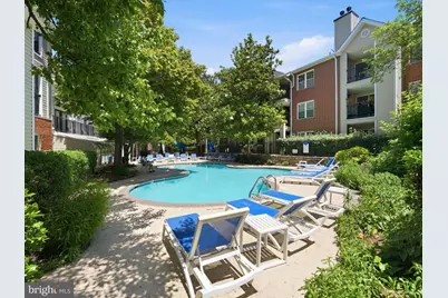 3303 Wyndham Circle #146, Alexandria, VA 22302 - Photo 24