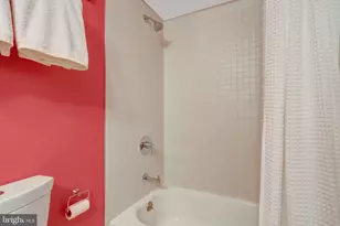 309 Yoakum Pkwy, Alexandria, VA 22304 - Photo 30