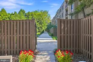 805 N Howard St, Alexandria, VA 22304 - Photo 38