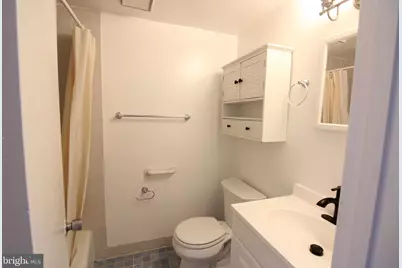 3300 S 28th Street #301, Alexandria, VA 22302 - Photo 10